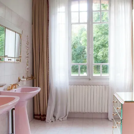 Maison Lalongere 3* Longueville (Seine-et-Marne)